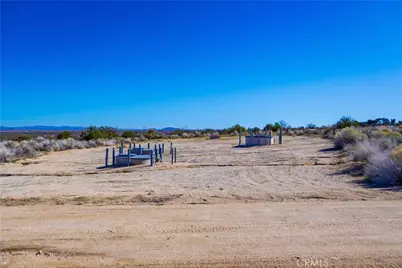 1 E Avenue V-12, Pearblossom, CA 93553 - Photo 67
