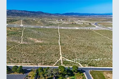 1 E Avenue V-12, Pearblossom, CA 93553 - Photo 27