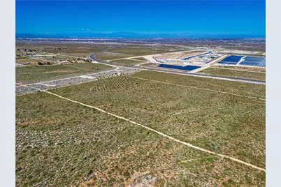 1 E Avenue V-12, Pearblossom, CA 93553 - Photo 37