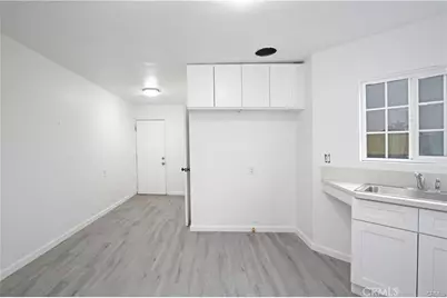 2514 Clarendon Avenue, Huntington Park, CA 90255 - Photo 23