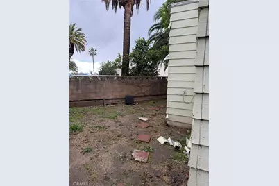 301 E Foothill #6, Pomona, CA 91767 - Photo 13