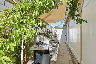 12011 Jouett Street, Sylmar, CA 91342 - Photo 23