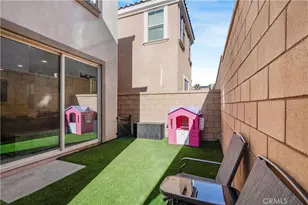 5313 Teramo, Fontana, CA 92336 - Photo 27