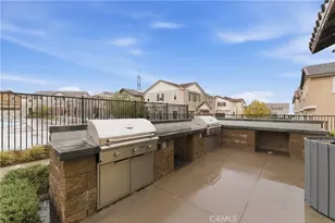 16281 Castello Ln, Fontana, CA 92336 - Photo 57