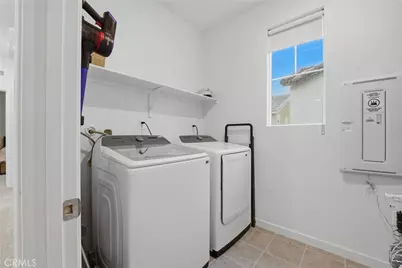 16281 Castello Lane #2, Fontana, CA 92336 - Photo 33