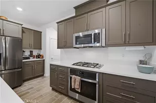 16281 Castello Ln, Fontana, CA 92336 - Photo 19