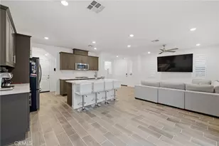 16281 Castello Ln, Fontana, CA 92336 - Photo 13