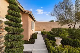 31473 Kym Ct, Lake Elsinore, CA 92530 - Photo 3