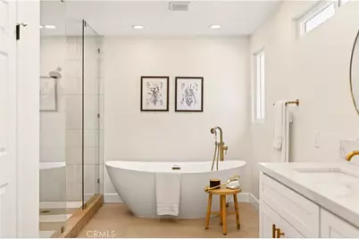 1070 S Road Runner, Anaheim, CA 92807 - Photo 7