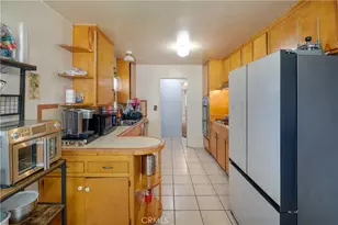 27263 11th, Highland, CA 92346 - Photo 21