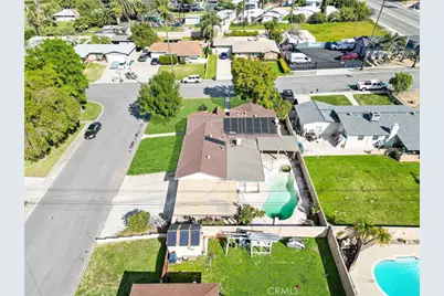 27263 11th, Highland, CA 92346 - Photo 5