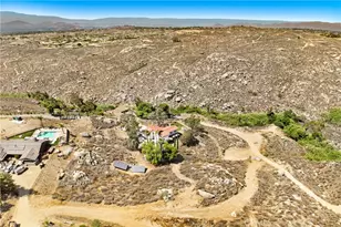 17295 Ridge Canyon Dr, Riverside, CA 92506 - Photo 51