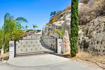 17295 Ridge Canyon Drive, Riverside, CA 92506 - Photo 9