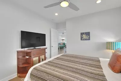 256 Falcon, Long Beach, CA 90802 - Photo 37