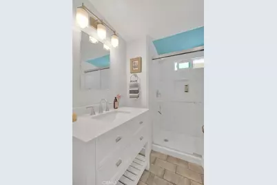 256 Falcon, Long Beach, CA 90802 - Photo 29