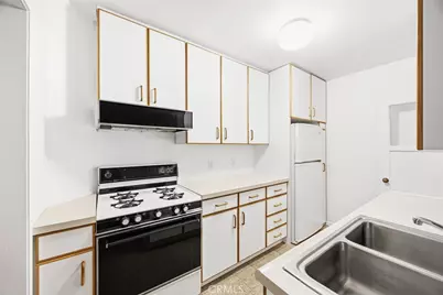 7943 Nannestad, Rosemead, CA 91770 - Photo 13