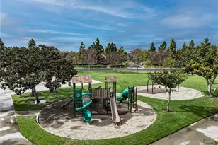 424 Deerfield Ave, Irvine, CA 92606 - Photo 37