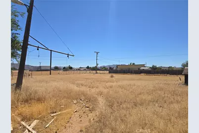 15111 Cheyenne, Apple Valley, CA 92307 - Photo 9