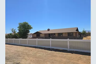15111 Cheyenne, Apple Valley, CA 92307 - Photo 3
