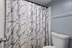 3684 Veronica Ct, Rialto, CA 92377 - Photo 13