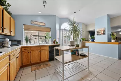 3684 Veronica Court, Rialto, CA 92377 - Photo 37