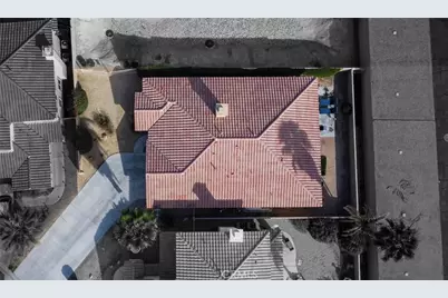 240 Paseo Vista Cir, Palm Desert, CA 92260 - Photo 45