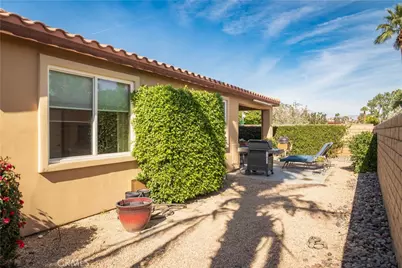 240 Paseo Vista Cir, Palm Desert, CA 92260 - Photo 43