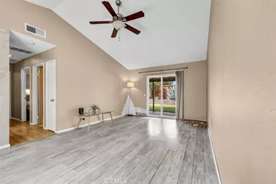 14008 Ridgewood, Fontana, CA 92337 - Photo 7