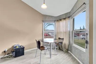 14008 Ridgewood, Fontana, CA 92337 - Photo 5