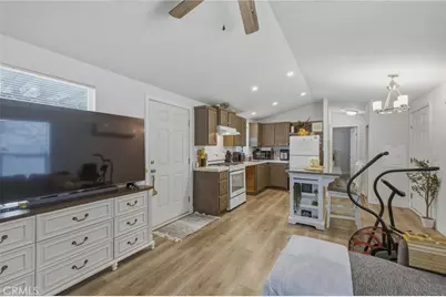 9873 Alder Avenue #4, Bloomington, CA 92316 - Photo 11