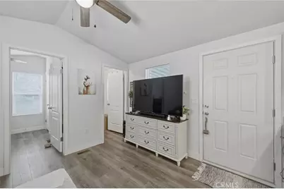 9873 Alder Avenue #4, Bloomington, CA 92316 - Photo 13