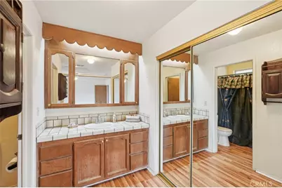 13954 Cronese Road, Apple Valley, CA 92307 - Photo 19