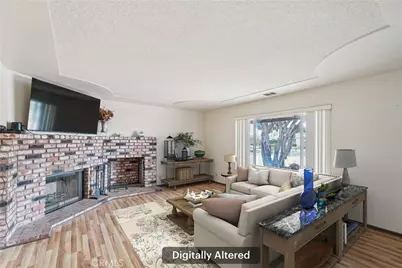 13954 Cronese Road, Apple Valley, CA 92307 - Photo 5