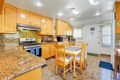 1350 Graynold Avenue, Glendale, CA 91202 - Photo 9