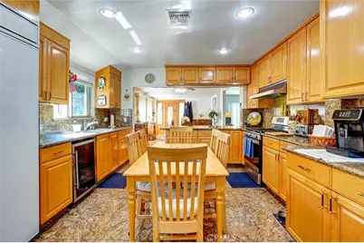 1350 Graynold Avenue, Glendale, CA 91202 - Photo 11