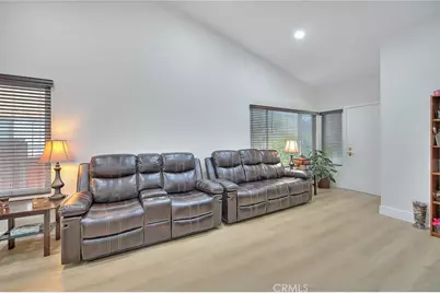 7077 Iris, Rancho Cucamonga, CA 91739 - Photo 9