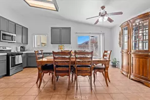 12733 Appian Ave, Victorville, CA 92395 - Photo 7