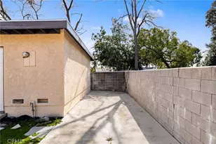 2066 Walnut, La Verne, CA 91750 - Photo 29