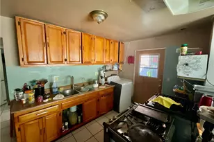 4766 Hammel, Los Angeles, CA 90022 - Photo 17