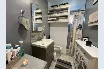 4766 Hammel, Los Angeles, CA 90022 - Photo 9