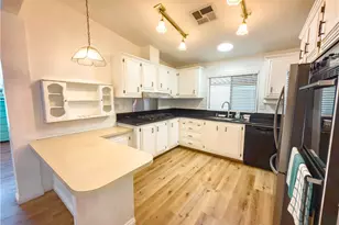 840 E Foothill Blvd, Azusa, CA 91702 - Photo 15