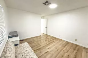 840 E Foothill Blvd, Azusa, CA 91702 - Photo 17