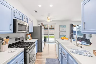 11537 11537 Winter Place, Adelanto, CA 92301 - Photo 15