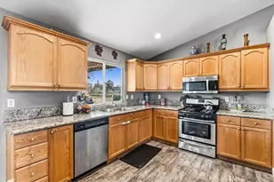 19251 Vine St, Hesperia, CA 92345 - Photo 13