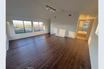 4226 Don Carlos Drive, Los Angeles, CA 90008 - Photo 13