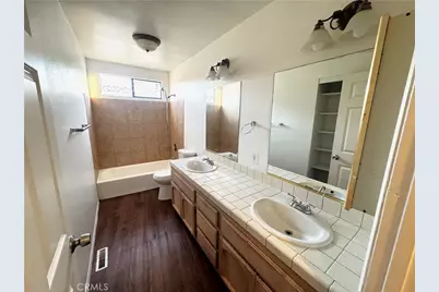 4226 Don Carlos Drive, Los Angeles, CA 90008 - Photo 9