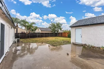 1365 W Etiwanda Avenue, Rialto, CA 92376 - Photo 27