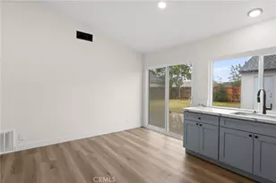 1365 W Etiwanda Ave, Rialto, CA 92376 - Photo 9