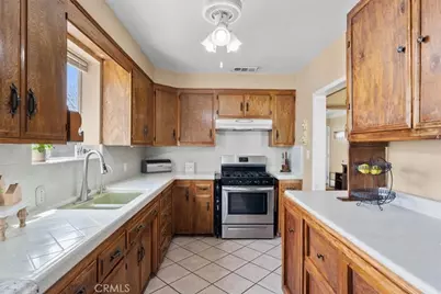 9035 Hightree, Pico Rivera, CA 90660 - Photo 13