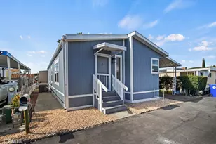 20401 Soledad Canyon, Canyon Country, CA 91351 - Photo 21